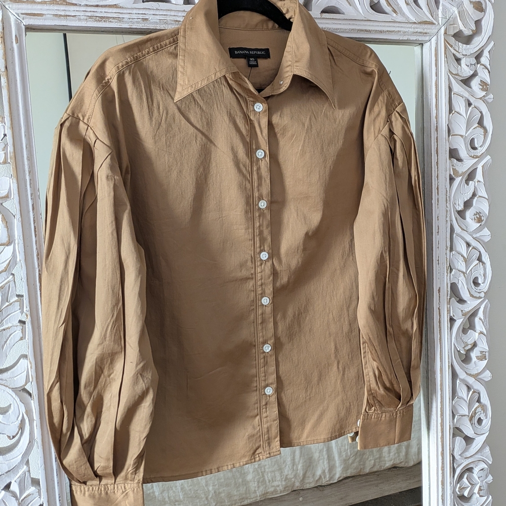 NWT Banana republic Verona Baloon-sleeve Shirt - XS